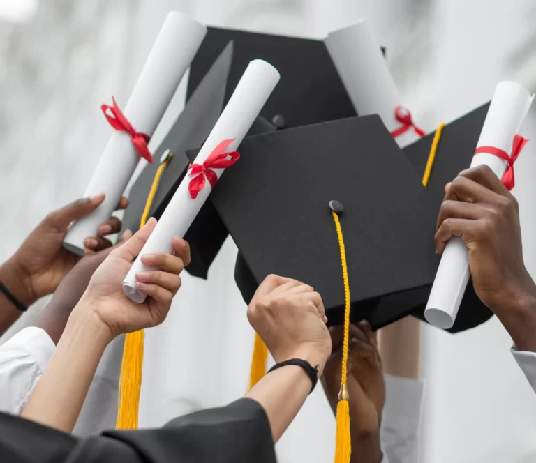 Koje stipendije postoje za studente iz Srbije — kompletni pregled
